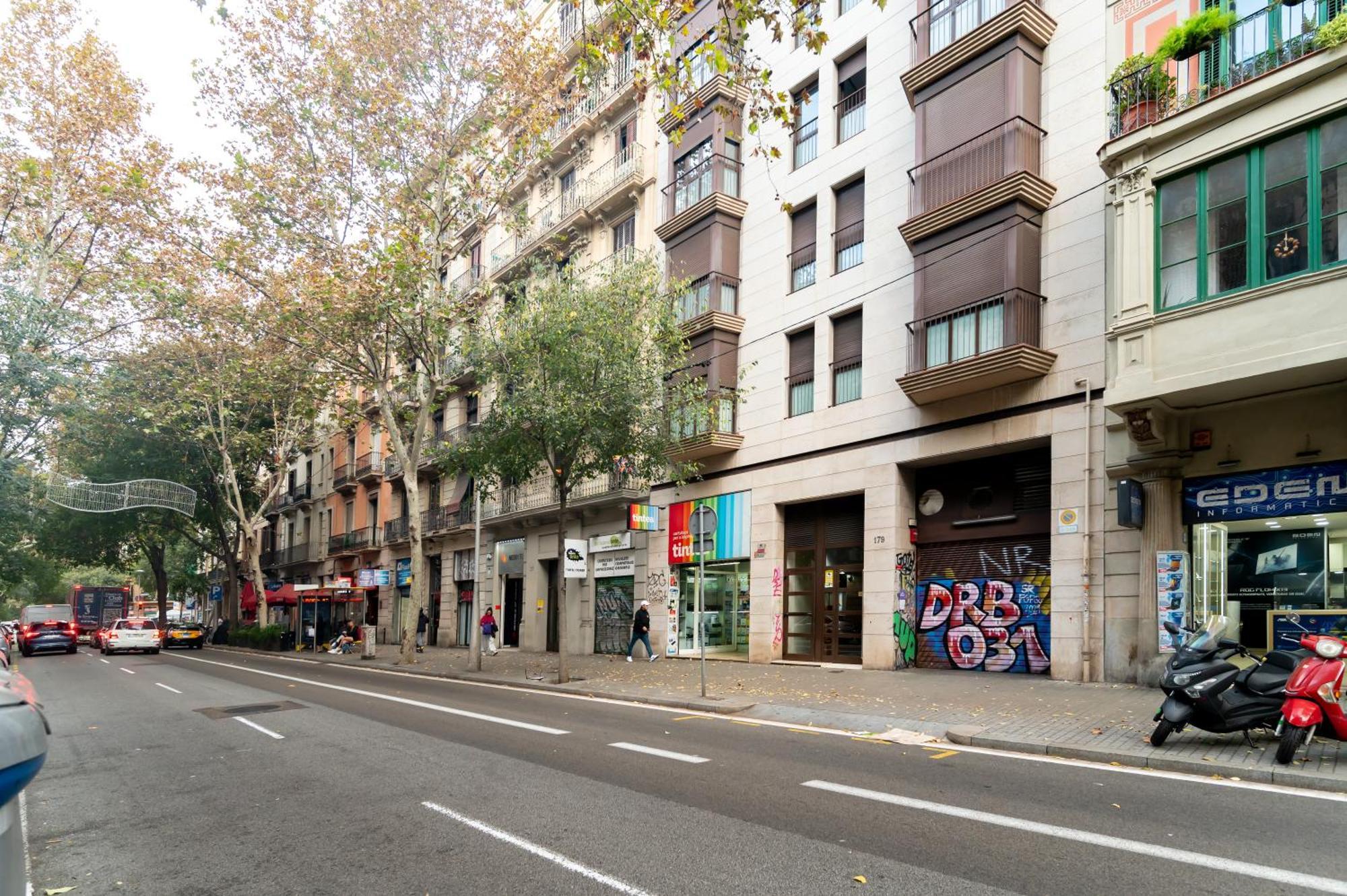 Comfy Downtown + Private Terrace Lägenhet Barcelona Exteriör bild